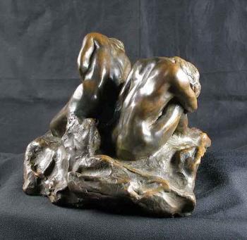 Naissance des anges - 2000 € - Bronze numéroté - 15 x 19 x 18 cm